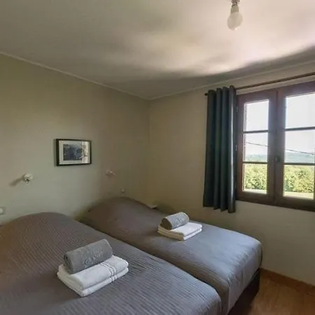 Holiday home Domaine Des Grands Bois Privatise, 9 Chambres, 18 Personnes, Salle De Jeux, Piscine Panoramique Privee Et Chauffee *