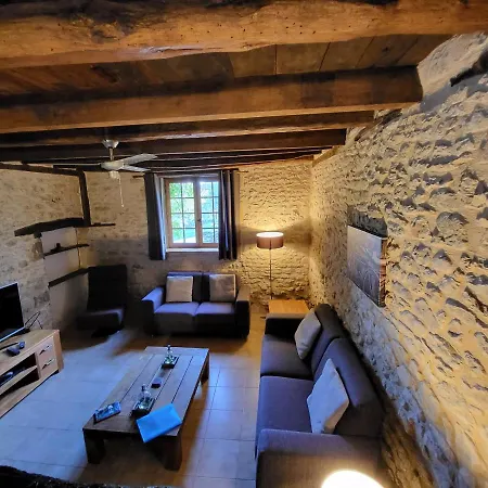 Holiday home Domaine Des Grands Bois Privatise, 9 Chambres, 18 Personnes, Salle De Jeux, Piscine Panoramique Privee Et Chauffee